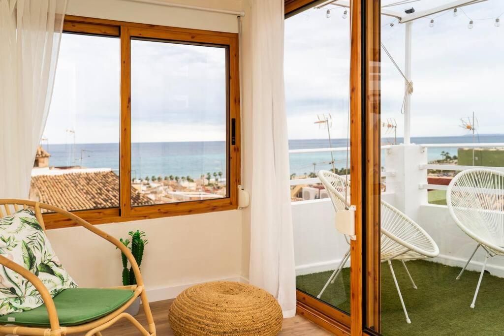 Ocean View Loft Apartment *